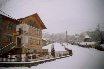 Rumunija Privát Corbeni, Eksterjeras